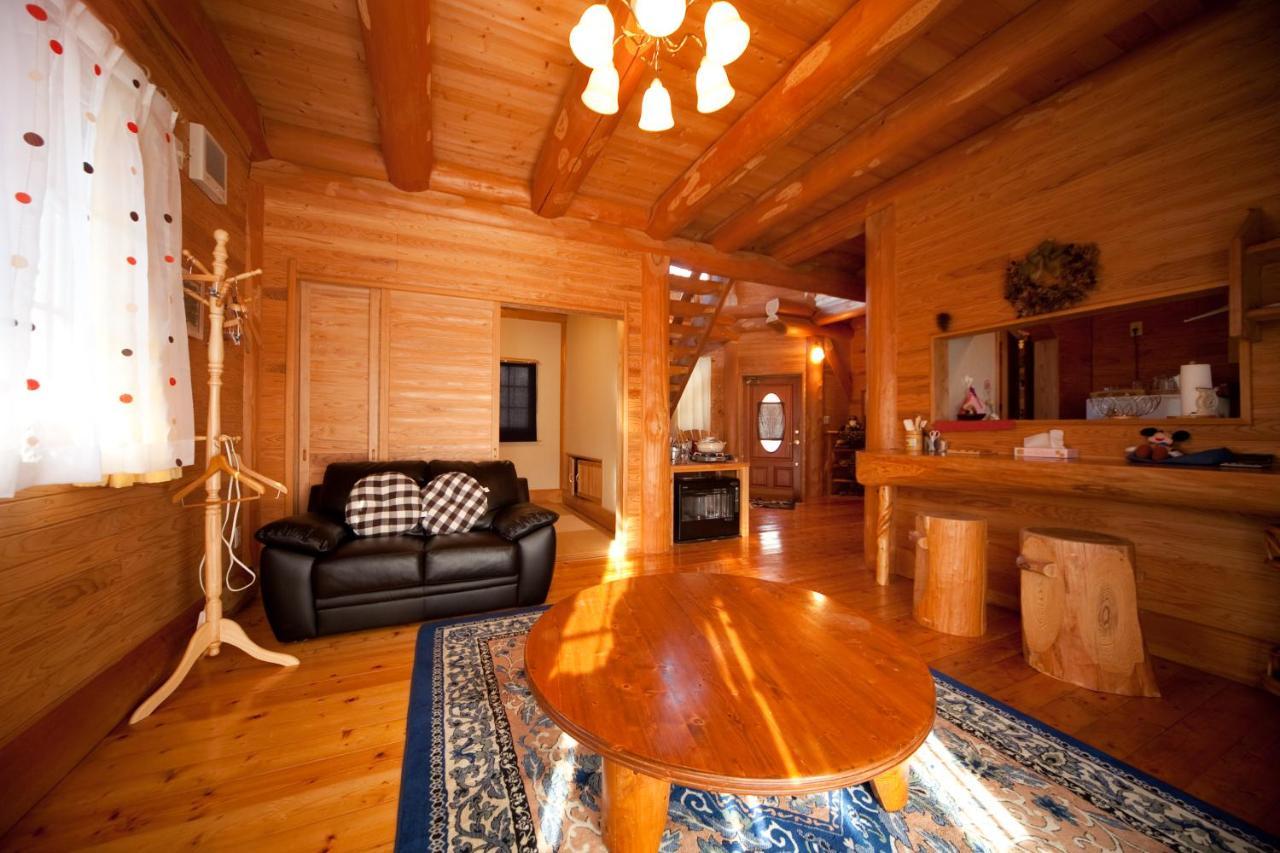 Lodge Tsukahara Kogen Sanso Donguri *