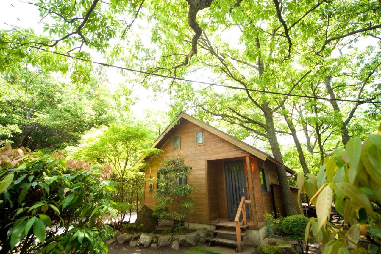 Lodge Tsukahara Kogen Sanso Donguri *